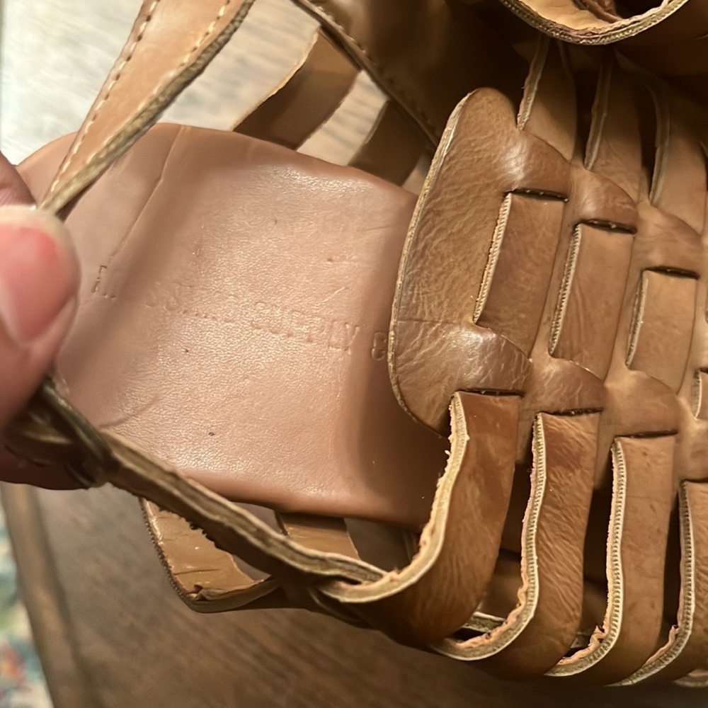 Mossimo supply brown leather sandals, size 9 - Picture 9 of 10